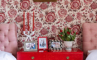 Picture & Frame Styling Secrets: How to Personalize Your Space with Stunning Artful Displays - Casa by Josephine Jenno
