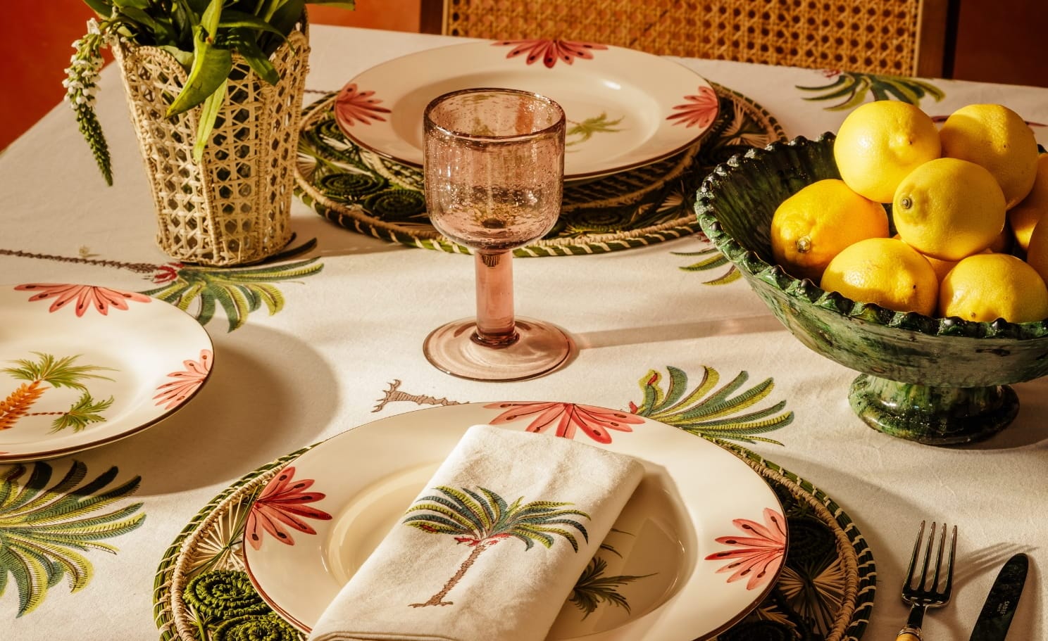 Cabana Tunisa Table Setting