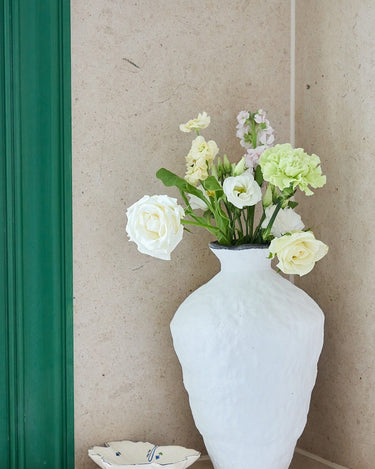 Juliet Ivory Tower Vase