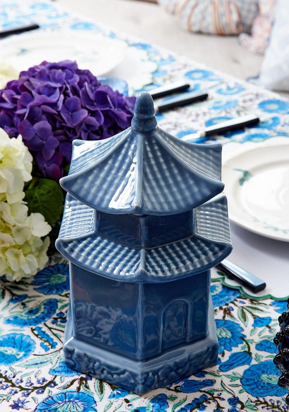 Anais Sapphire Serenity Temple - Casa by Josephine Jenno