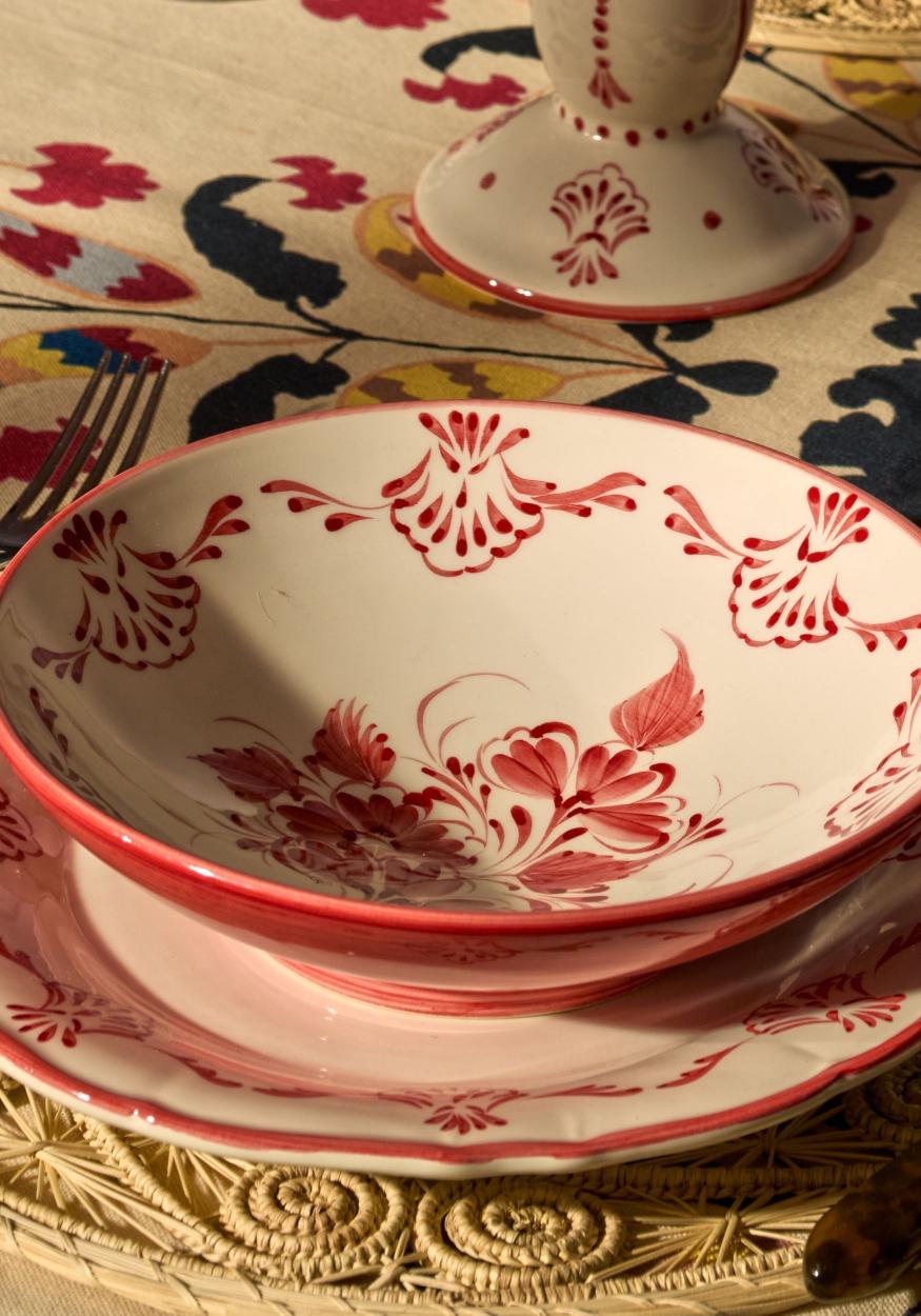Bowl Cara Shell Pasta Bowl, Red Set of 4