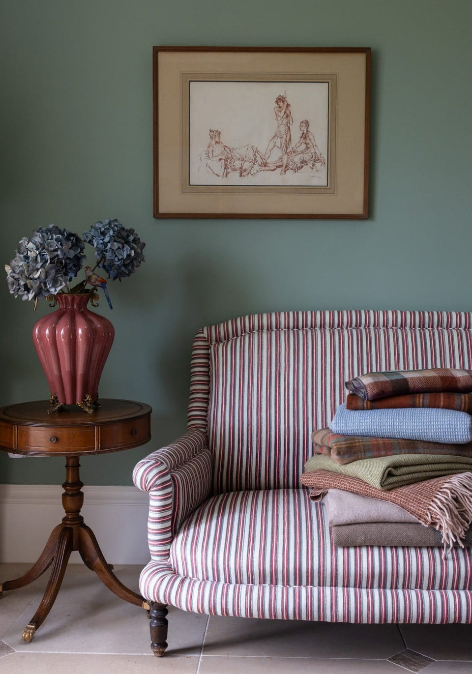 Bridgerton Regency Style Vase with Two Birds - Casa by Josephine Jenno