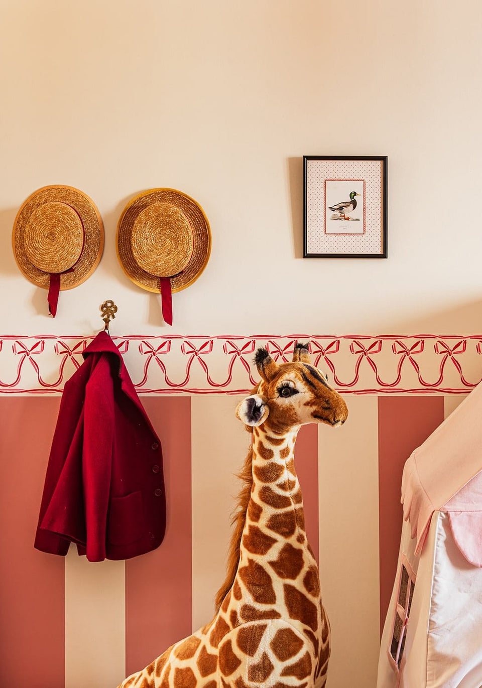 Camelot's Distinguished Drake III - Casa by Josephine Jenno