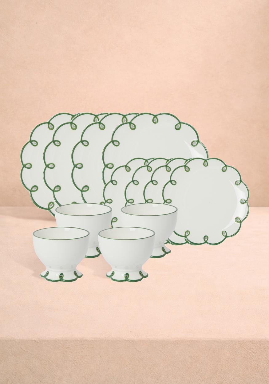 Glorious Green Scalloped Set