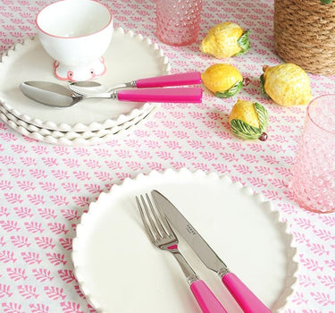 4-Piece Pink Cutlery Set - Set the Barbie Trend