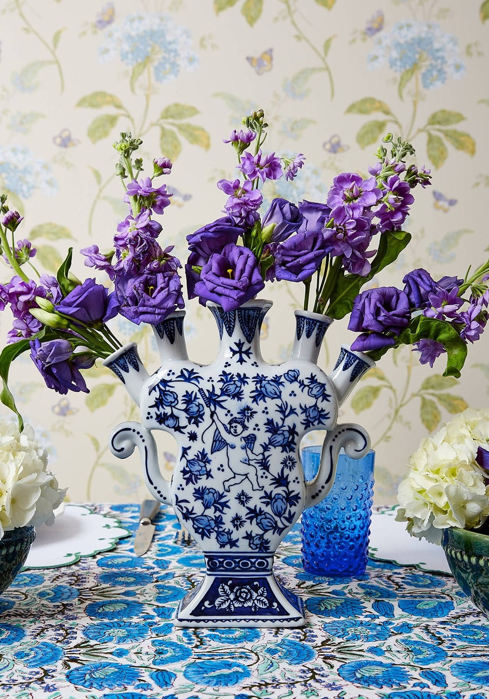 Delft Tulipierie Vase with Angel - Casa by Josephine Jenno