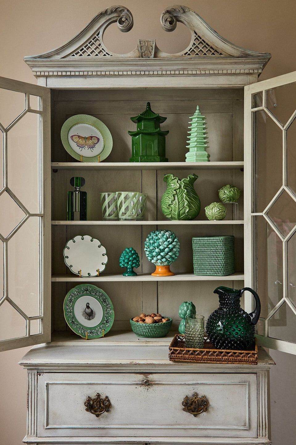 Glorious Green Scalloped Dessert Plate - Set of 4