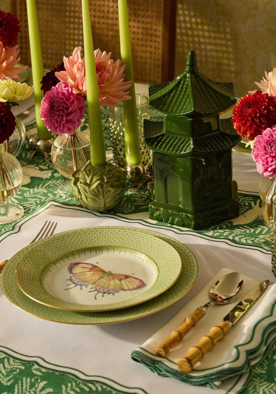 Green Apple Lace Plate Butterfly Side/Pudding Plates - Set of 4