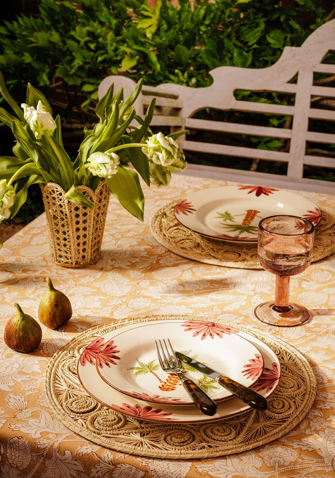 Arabella Dinner Plate, Green Palm Tree