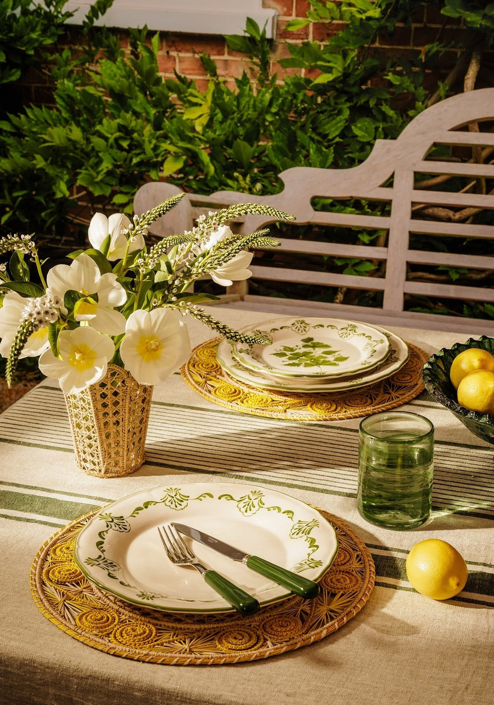 Dinner Plate Cara Shell Dinner Plate, Green