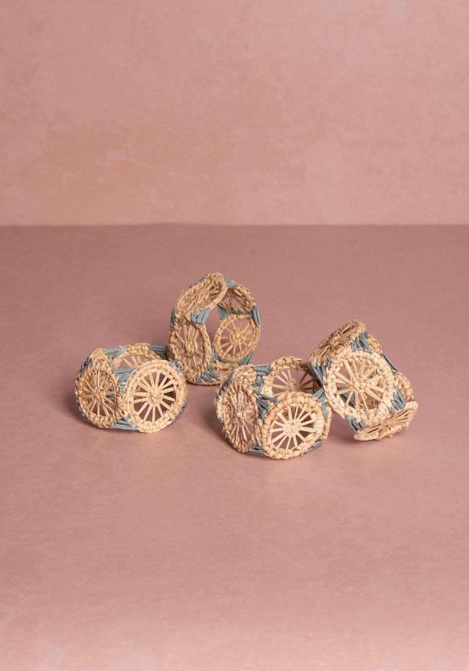 Atlántico Iraca Woven Napkin Ring, Blue