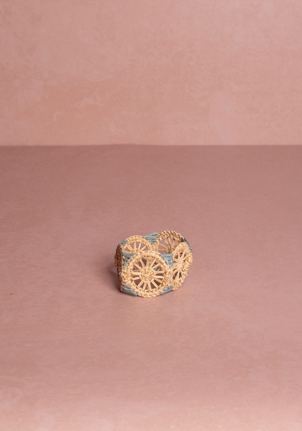 Atlántico Iraca Woven Napkin Ring, Blue