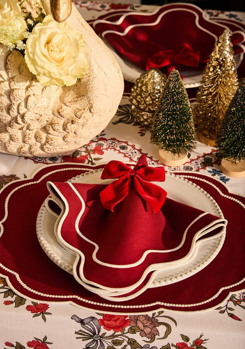 The Bordeaux Scallop Napkin- Set of 4