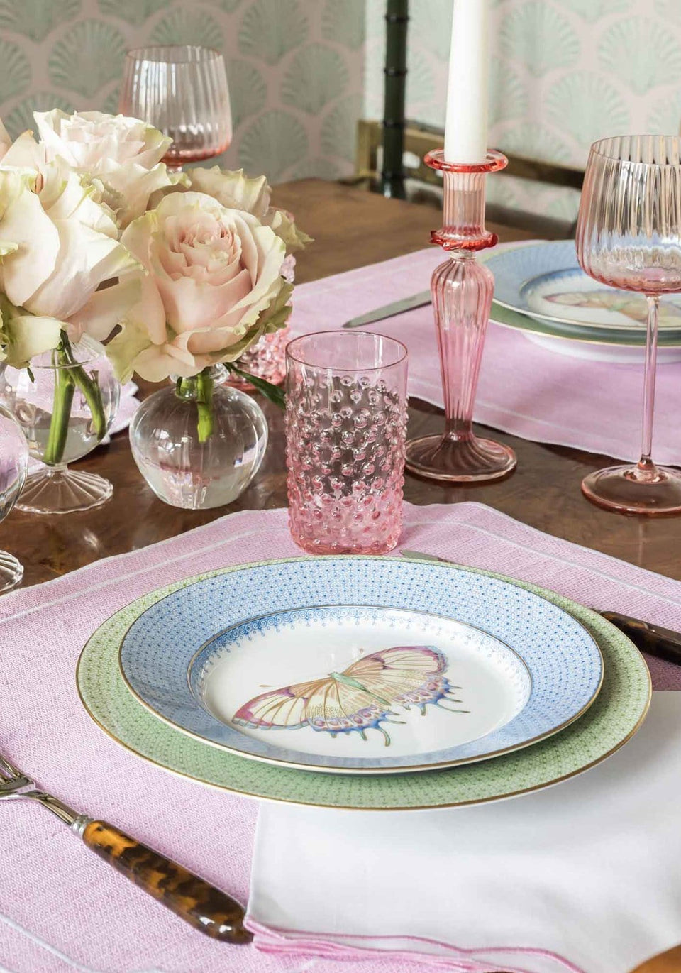 Paint the World Pink Napkins - Set of 4 - Casa by Josephine Jenno