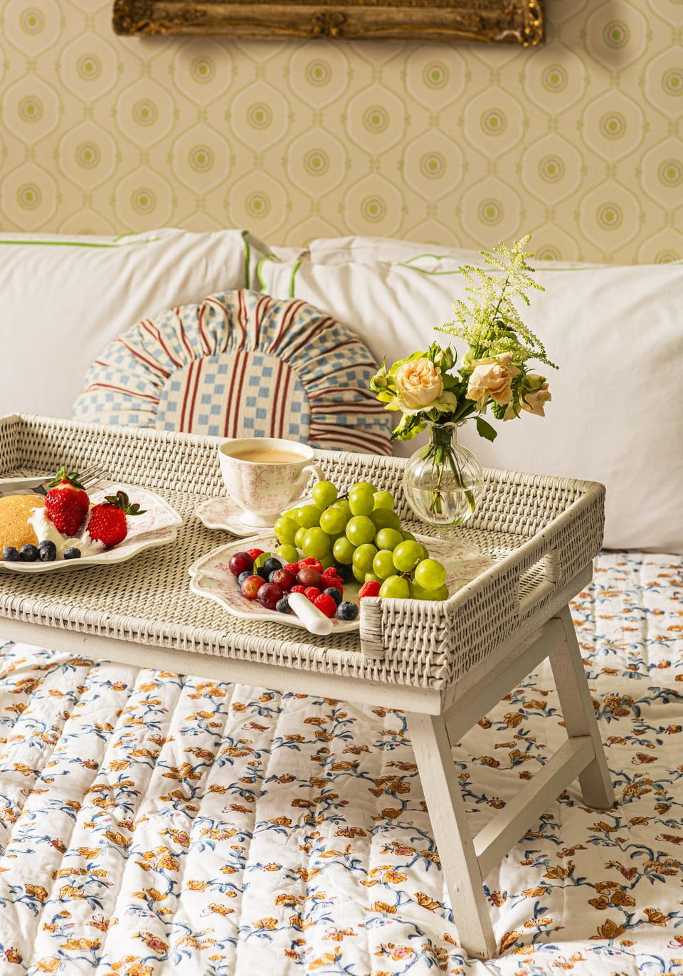 Rattan Breakfast Tray - White - Casa by Josephine Jenno