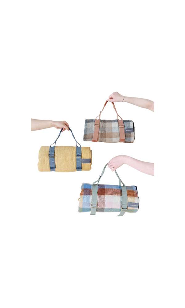 Recycled Picnic Carrier for Any Adventure - Casa by Josephine Jenno