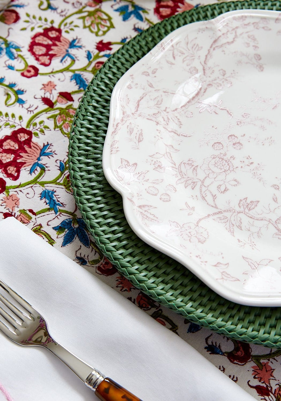 Round & Round Rattan Charger Green - Set of 4 - Casa by Josephine Jenno