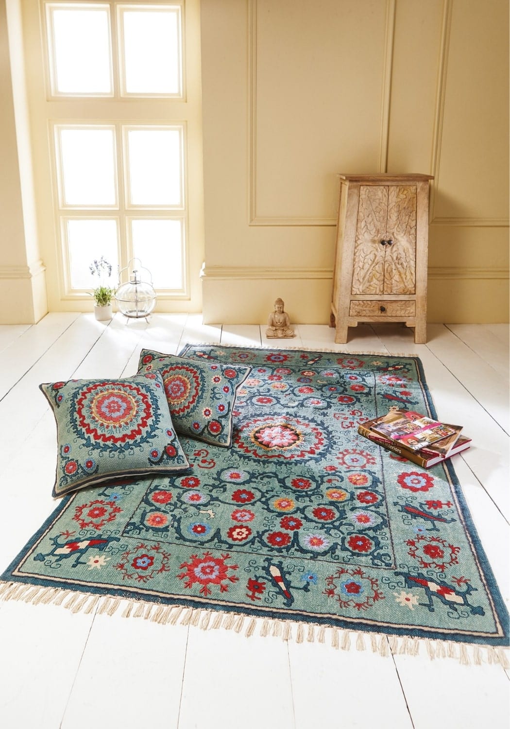 Blossoming Suzani Embroidered Rug - Small