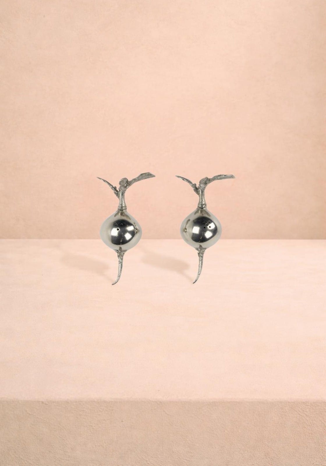 Salt and Pepper Garden Harvest Radish Salt and Pepper Shakers - Pair
