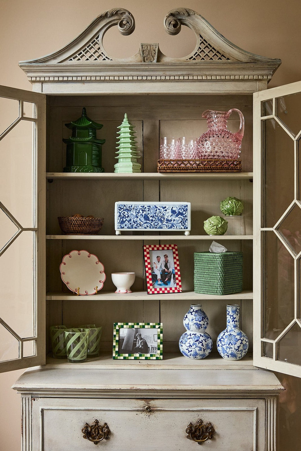 Pretty in Pink Scalloped Plates - Set of 4 Side Plates