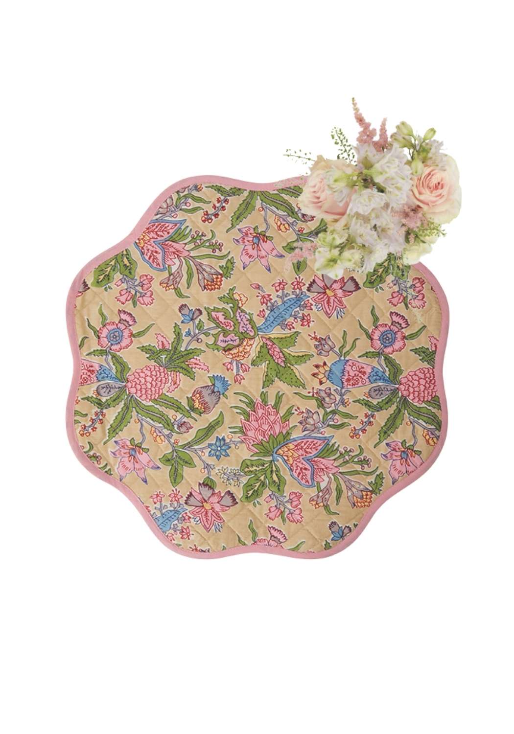 Sorbet Spice Scalloped Placemat - Set of 4 - Casa by Josephine Jenno