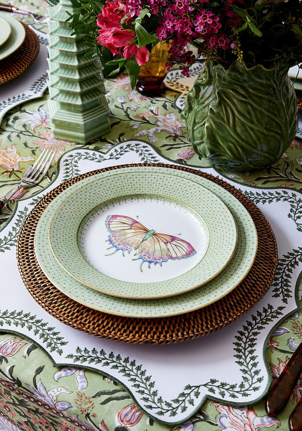 Tabitha Green Wreath Placemats - Set of 4 - Casa by Josephine Jenno