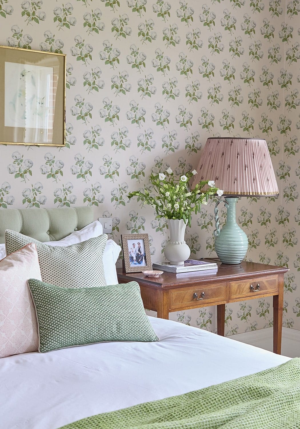 Timeless Ivory Vase with Bobbin Accent - Casa by Josephine Jenno