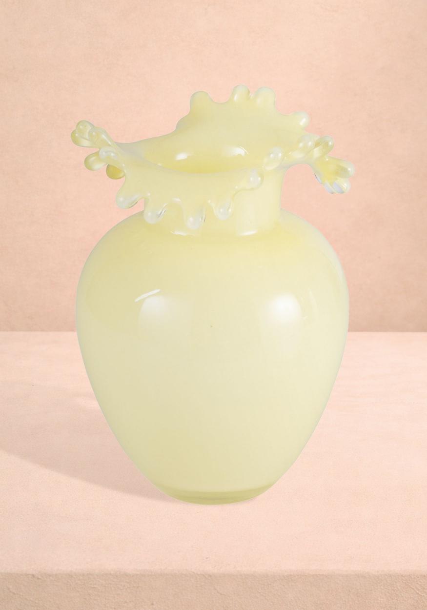 Vases Delilah Buttercream Bloom Vase